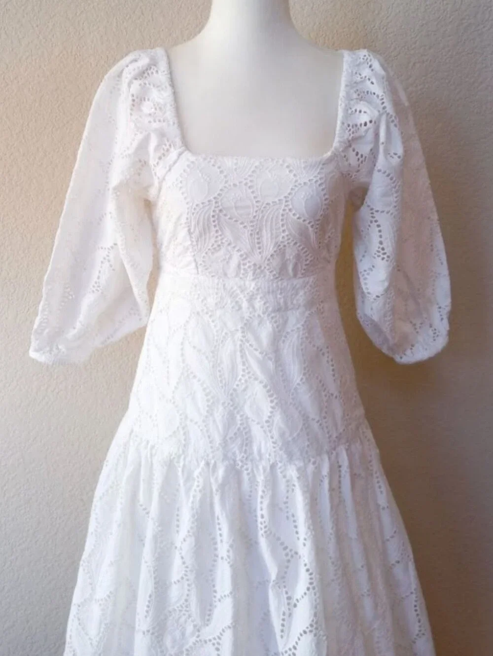 Anthropologie Maeve elegant white tiered eyelet midi dress with a square neckli - Picture 5 of 10